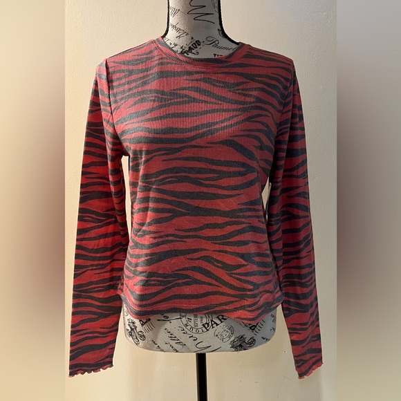 bp Tops - Long Sleeve Crop Top